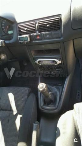 Volkswagen Golf 1.9tdi Highline 3p. -99