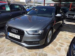 Audi A4 AVANT 2.0 TDI S-LINE