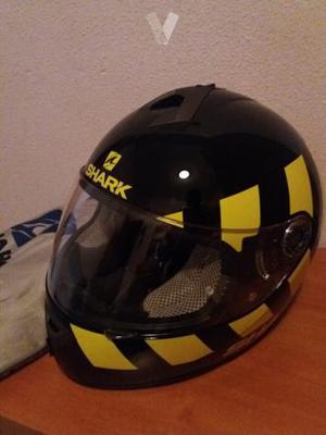 Casco de moto shark