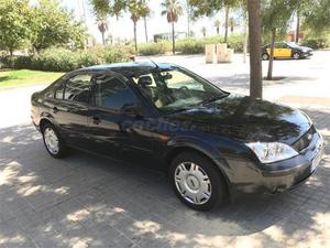 Ford Mondeo 1.8i Ambiente 5p. -03