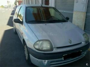 Renault Clio 1.9d 3p. -98