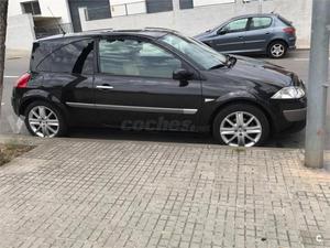 Renault Megane Luxe Dynamique 1.9dci 3p. -04