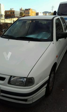 SEAT Ibiza 1.4 PASSION -96