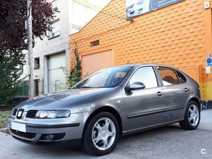 SEAT Leon 1.8i 20V SIGNA 5p.