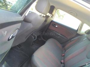 Seat León 1.9 Tdi 105cv Sport 5p. -06