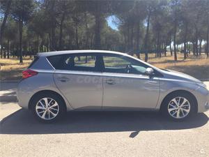 TOYOTA Auris 120D Active 5p.