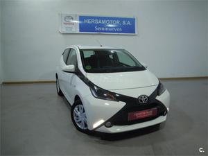 TOYOTA Aygo  xplay 5p.