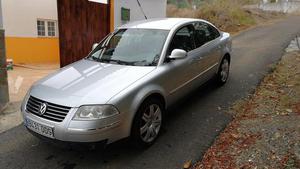 VOLKSWAGEN Passat 1.9 TDI Advance -05