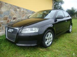 AUDI A3 1.6 TDI 105cv Attraction 3p.