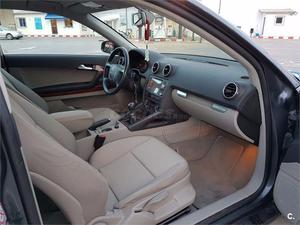 AUDI A3 2.0 TDI DSG Ambiente 3p.