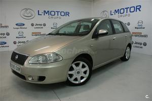 FIAT Croma v Dynamic 5p.