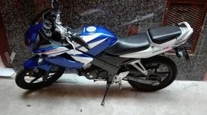 HONDA CBR 125R (