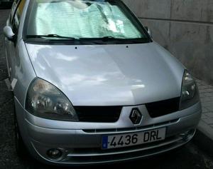 RENAULT Clio Confort Dynamique v -06