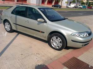 Renault Laguna Expression v 5p. -01