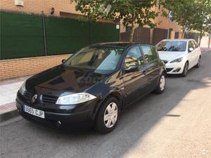 Renault Mégane Confort Dynamique 1.9dci 5p. -04