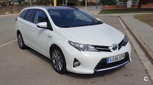 TOYOTA Auris Hybrid Active Touring Sports 5p.