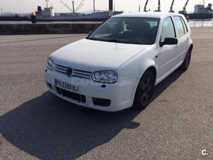 VOLKSWAGEN Golf 1.9 TDI CONCEPTLINE 5p.