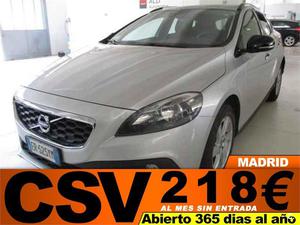 VOLVO V40 Cross Country 1.6 D2 Momentum 5p.