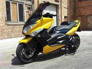 YAMAHA T-Max -09