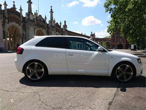 AUDI A3 2.0 TDI 140cv Ambiente 3p.