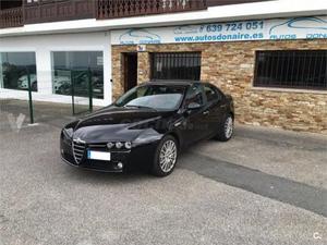 Alfa Romeo  Jtd Distinctive 4p. -06