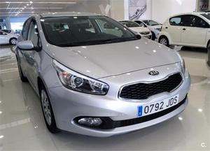 Kia Ceed 1.4 Cvvt 100cv Concept 5p. -15