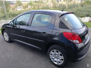 PEUGEOT 207 Confort p.