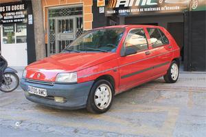 RENAULT Clio CLIO 1.7 RT 5p.