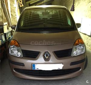 RENAULT Modus Confort Dynamique v 5p.