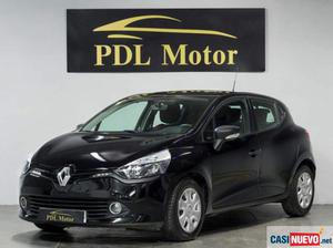 Renault clio 1.5 dci 75 cv - 202 €/mes de segunda mano