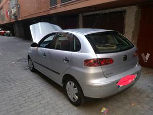 SEAT Ibiza 1.9 TDI 100 CV SIGNA -02