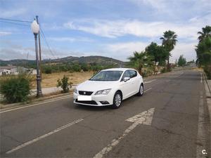 SEAT Leon 1.6 TDI 110cv DSG7 StSp St Con Bl Pl 5p.