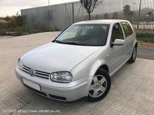 VOLKSWAGEN GOLF 1.9 TDI CONCEPTLINE - MOLINS DE REI - MOLINS