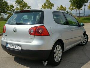 VOLKSWAGEN Golf 1.9 TDi Highline -04