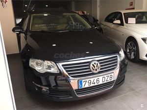 VOLKSWAGEN Passat 2.0 TDI 140cv Highline 4p.