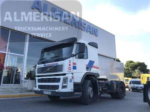 Volvo FM D 380. TRACTORA MANUAL.