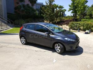 FORD Fiesta 1.4 Titanium 5p.