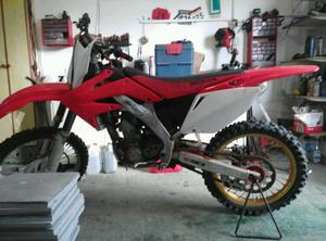 HONDA CRF 