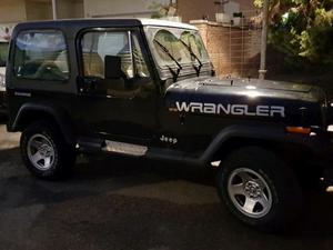 Jeep Wrangler 2.5 YJ Hard Top Negro 