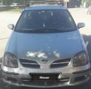 NISSAN Almera Tino 2.2Di Comfort -01