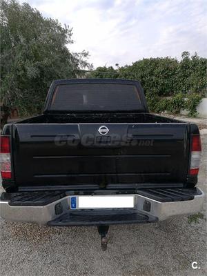 NISSAN Pick-up 4X4 Doble cabina Rally Raid 4p.