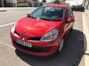 RENAULT Clio Confort Dynamique 1.5DCI