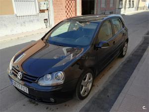 VOLKSWAGEN Golf 2.0 TDI 140cv Sportline 5p.