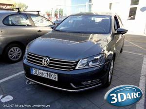 VOLKSWAGEN PASSAT 1.6 TDI 105CV ADVANCE - BARCELONA -