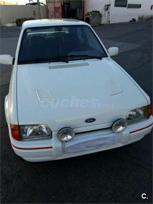 FORD Escort ESCORT 1.6 RS TURBO 3p.