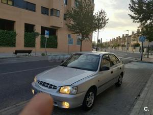 HYUNDAI Accent 1.5i GLS 16v 5p.