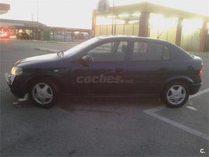 Opel Astra v Comfort 5p. -01