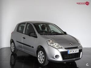 RENAULT Clio Authentique 1.5dCi 70cv 5p. eco2 5p.