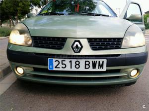 RENAULT Clio Dynamique V 5p.