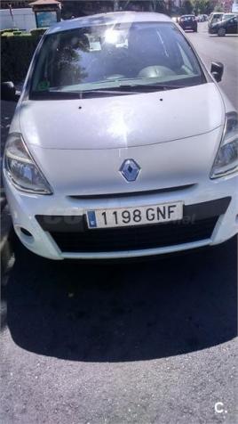 Renault Clio Emotion v Eco2 5p. -09